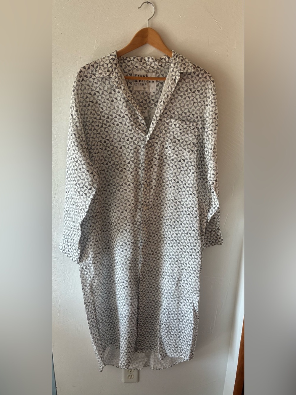 Frank & Eileen Rory 100% Linen Maxi Button Up Dress Black and White Dots Large